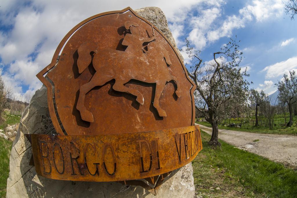 הוילה קלנצאנו Borgo Di Vezzano מראה חיצוני תמונה